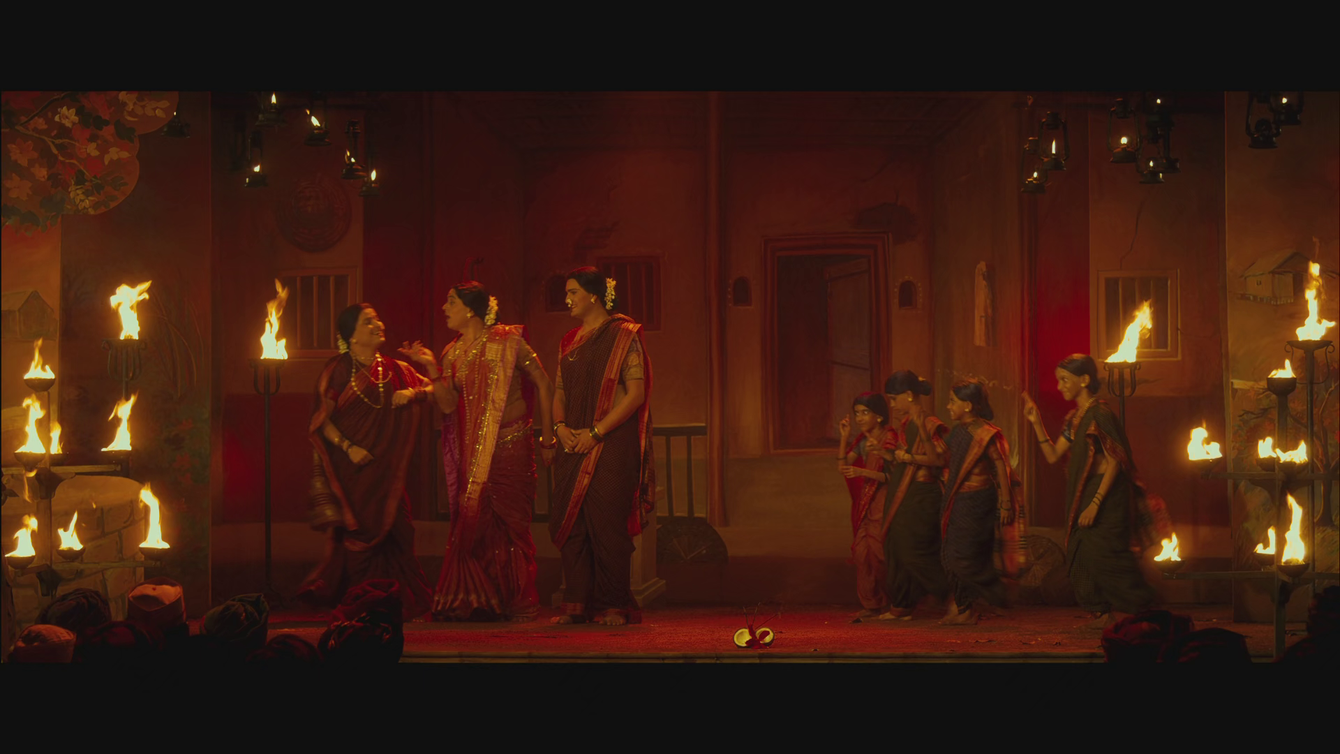 Sound of Heaven The Story of Balgandharva 2011 WEBRip Marathi 1080p HEVC DDP 5.1 ESub.mkv.0000